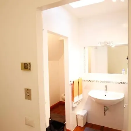 Charming In Brera/centre Διαμέρισμα *
