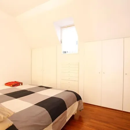 Charming In Brera/centre Apartment