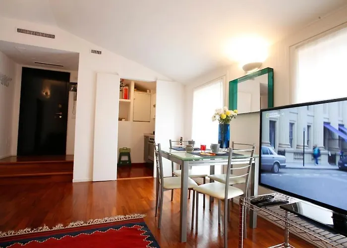 Apartment Charming In Brera/centre Mailand